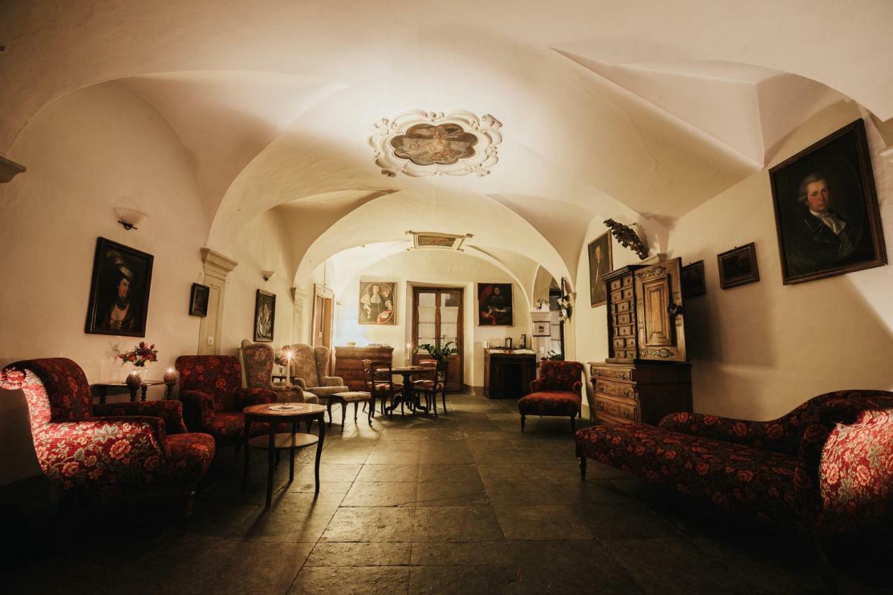 Historic Hotel Albrici 波斯基亚沃 外观 照片